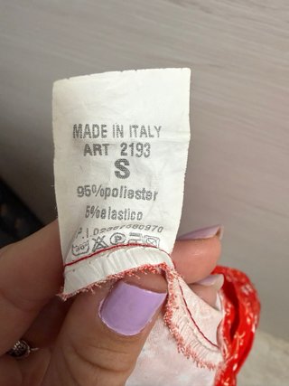 Falda pantalón corta floral roja