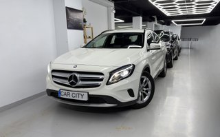 Mercedes-Benz GLA 200CDi Distintivo C Nacional