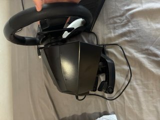 Volante y Pedales Thrustmaster PS4