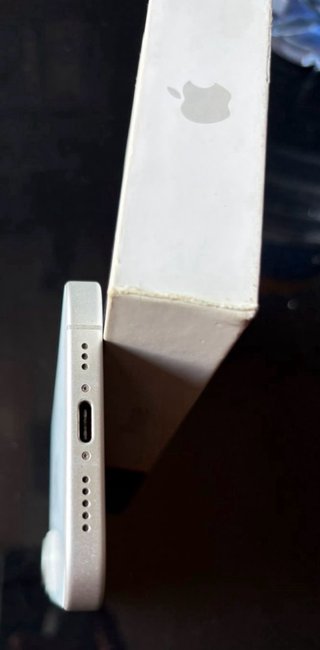 IPHONE 16 BLANCO