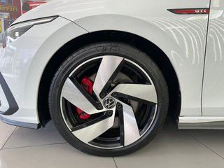 VOLKSWAGEN Golf GTI 2.0 TSI 180kW 245CV DSG