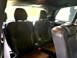 Volvo XC90 D5 RDESIGN 235cv (7 plazas)
