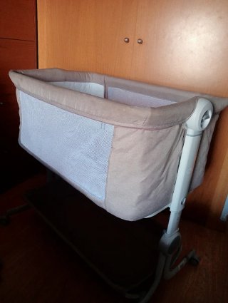 Cuna colecho con dosel y colchón