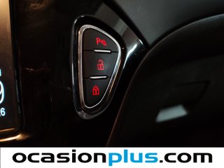 Opel Corsa 1.4 Selective 66 kW (90 CV)