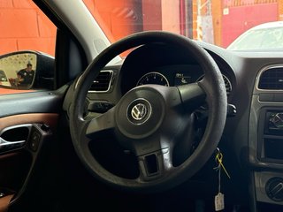 Volkswagen Polo 1.2i 5 puertas 5470€