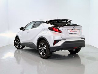 Toyota C-HR 1.8 125H Advance 90 kW (122 CV)