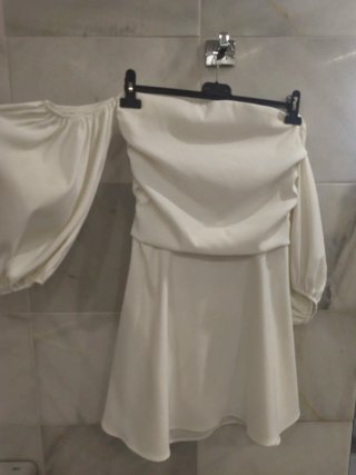 Vestido blanco de fiesta mangas abullonadas