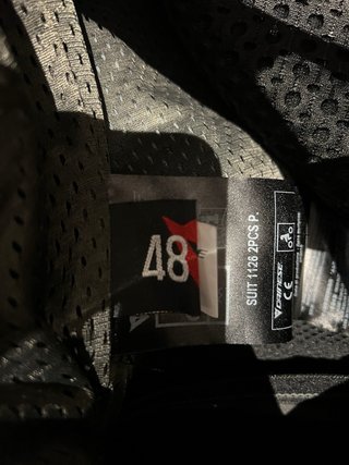 Mono Dainese Laguna Seca 4 Talla 48