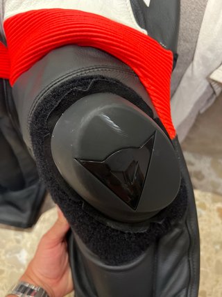 Mono Dainese Laguna Seca 4 Talla 48