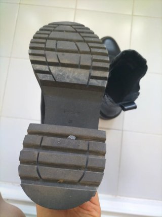 Botines negros piel sintética