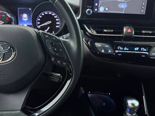 Toyota C-HR 1.8 125H Advance 90 kW (122 CV)