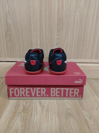 Zapatillas Puma Fútbol Negras Rojas