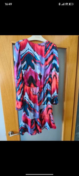 Vestido Morgan estampado morado y rojo T.34