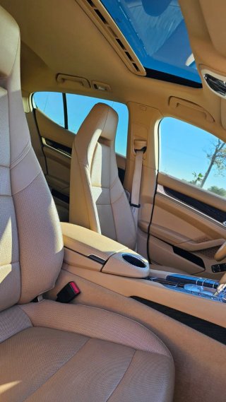Porsche Panamera 2012