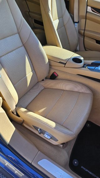 Porsche Panamera 2012