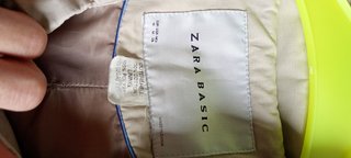 Gabardina beige diseño novedoso Talla M