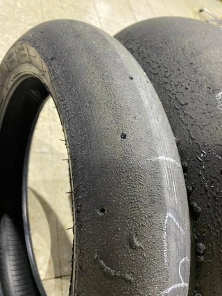 Pack Neumáticos Pirelli Diablo Superbike