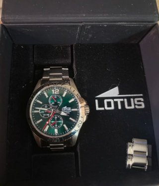 Reloj Lotus Cronógrafo Esfera Verde