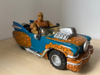 Coche y Figura La Cosa 4 Fantásticos Toy Biz