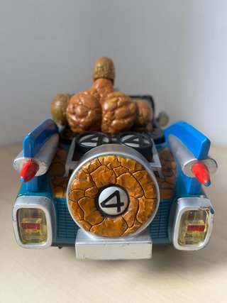 Coche y Figura La Cosa 4 Fantásticos Toy Biz