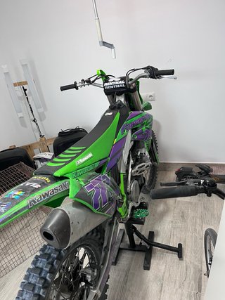 Kawasaki 450cc Motocross Verde/Morado