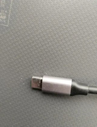 Adaptador USB-C a HDMI/VGA 4K