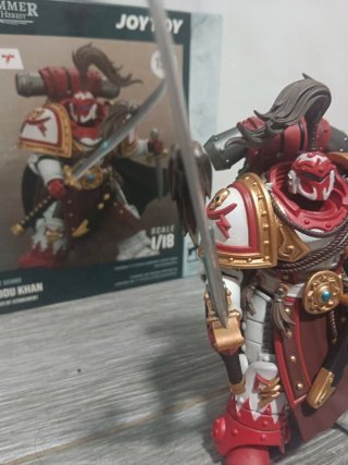Joytoy Warhammer 40k Hibou Khan 1/18