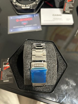 Casio G-Shock GA-2100 Plateado CasiOak Metal