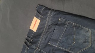 Pantalón vaquero moto con protecciones