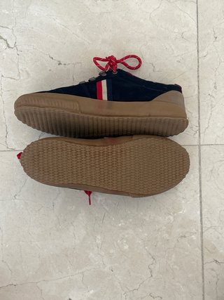 Zapatos El Ganso azules y rojos, nuevos