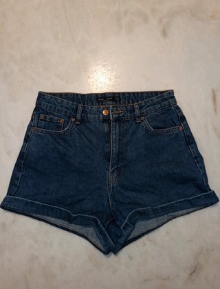 Pantaloncino Bershka 40 e Zara S
