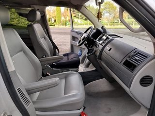 vw caravelle 2.5 tdi 130cv