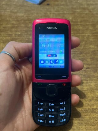Nokia C2-05 rosa e nero funzionante con scatola