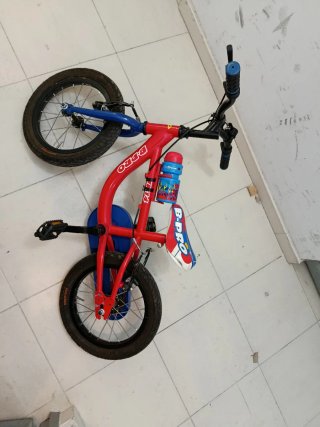 Bicicleta infantil B-PRO 14 con ruedines