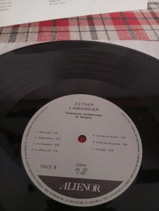 Esther Lamandier - Chansons Andalouses et Tangos
