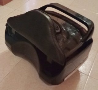 Baúl para moto o scooter marca VIP