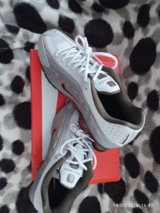 Nike Shox 45 Muelles Plata/Blanco acepto cambios