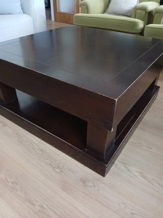 Muebles de salón madera oscura