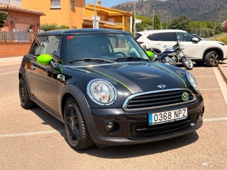 MINI Cooper 2013