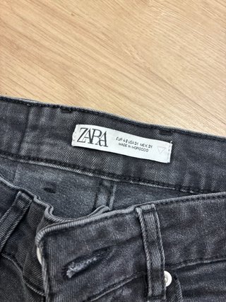 Bermudas Zara Negras Talla 40