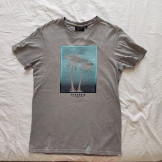 Camiseta McKenzie Talla S Estampado Palmeras