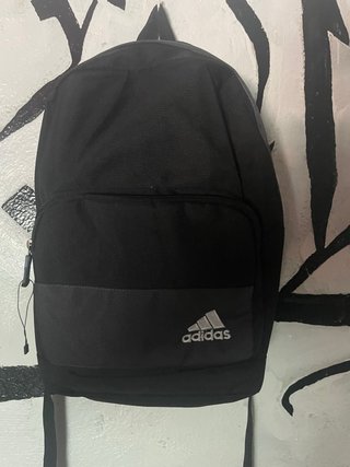 Mochila Adidas Negra