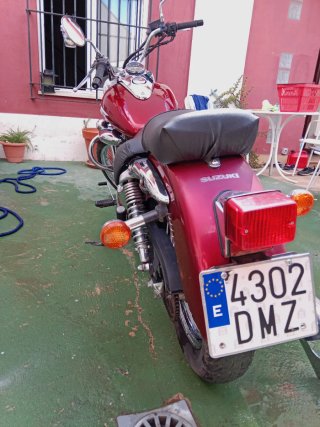 Suzuki Intruder 125