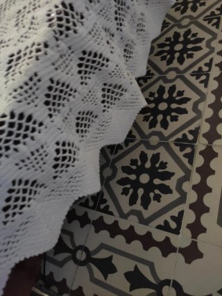 Paño de mesa crochet hecho a mano