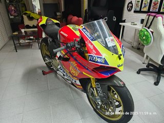 Ducati Panigale 1199s