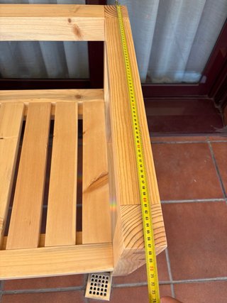 SILLON DE MADERA ASIENTO DE 60x60