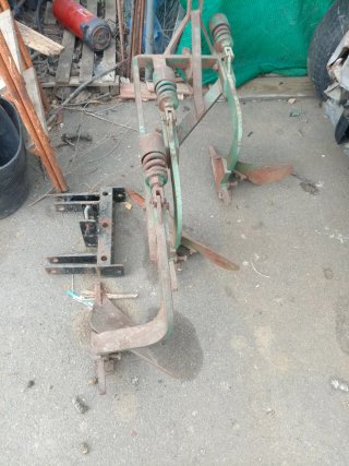 Tractor Lander Articulado