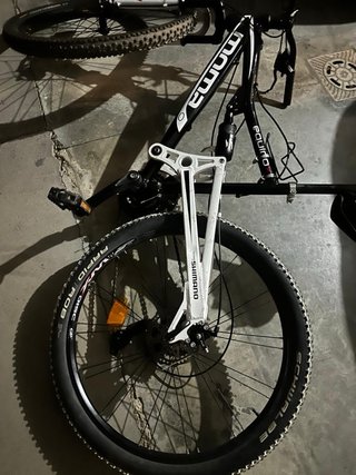 Bicicleta Moma Equinox