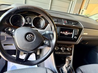 Volkswagen Touran 2016