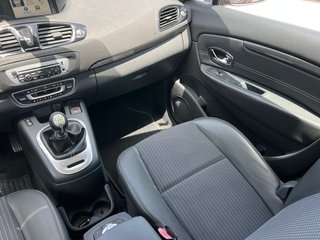 Renault Grand Scenic / Diesel / Manual / 7 plazas